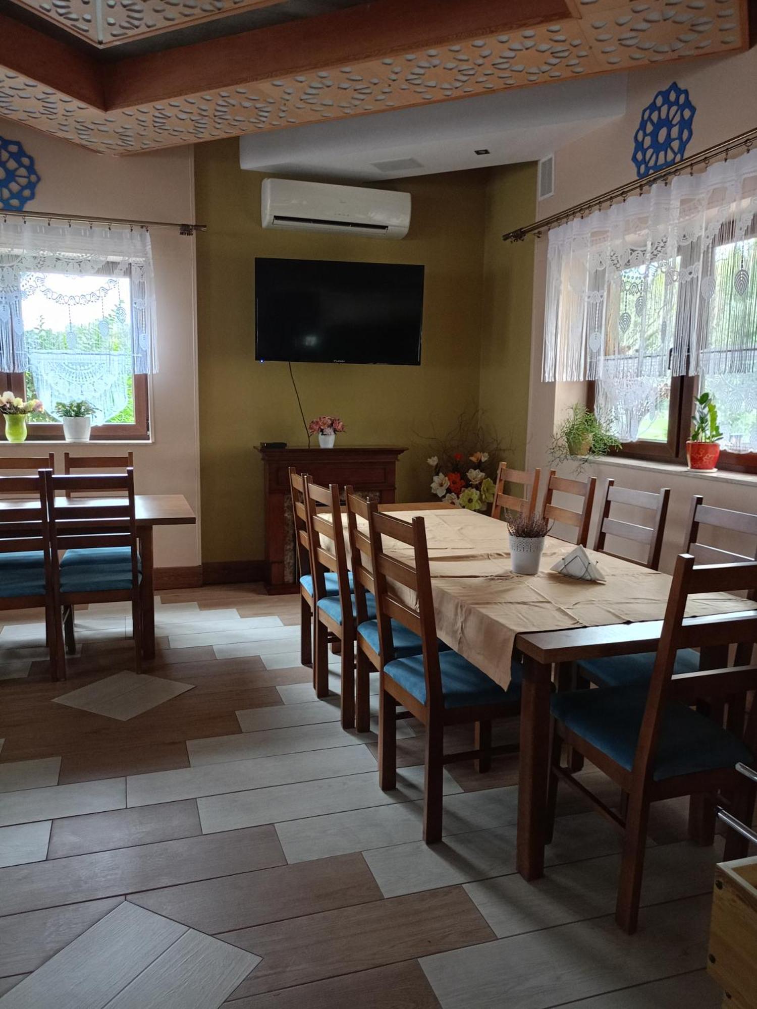 Gosciniec Na Stoku Pokoje 2,3,4 Osobowe, Cisza, Spokoj, Widok Na Stok Narciarski, Lasy, Laki Bobliwo Exterior foto